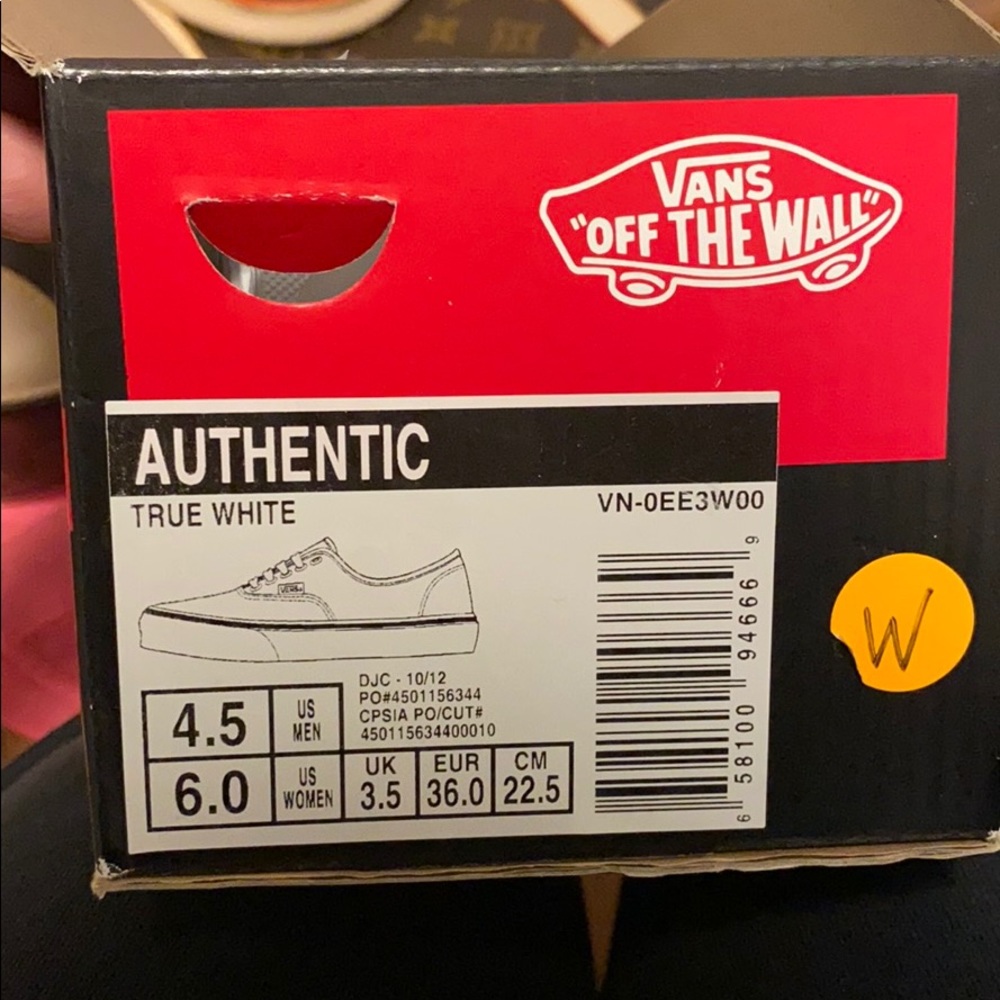 Women’s white vans
